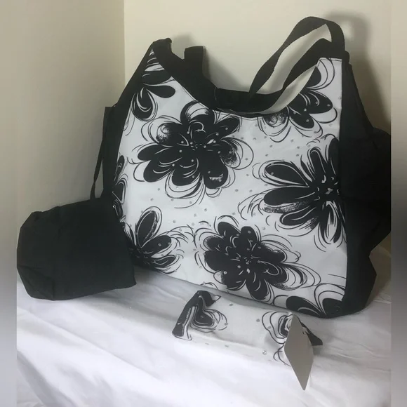 Black & White Floral Tote Bag for Women - Stylish Everyday Shoulder Bag NWOT - Picture 1 of 5